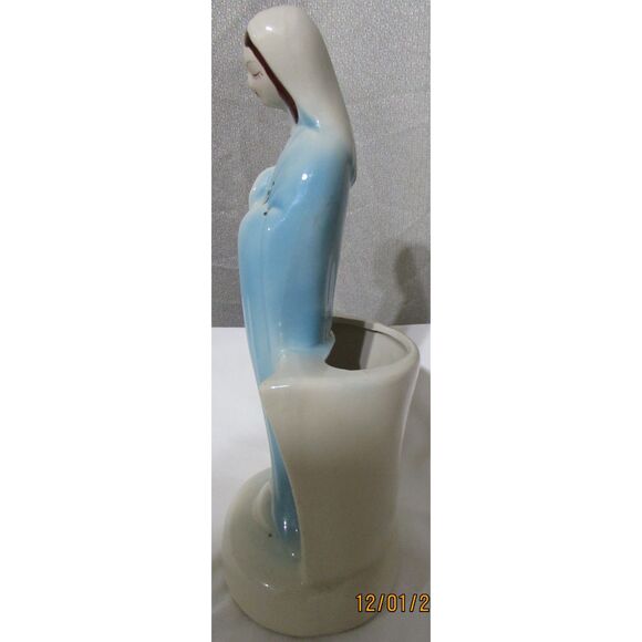 Vintage praying Virgin Mother Mary planter ceramic religious Catholic blue Jesus - Picture 3 of 9